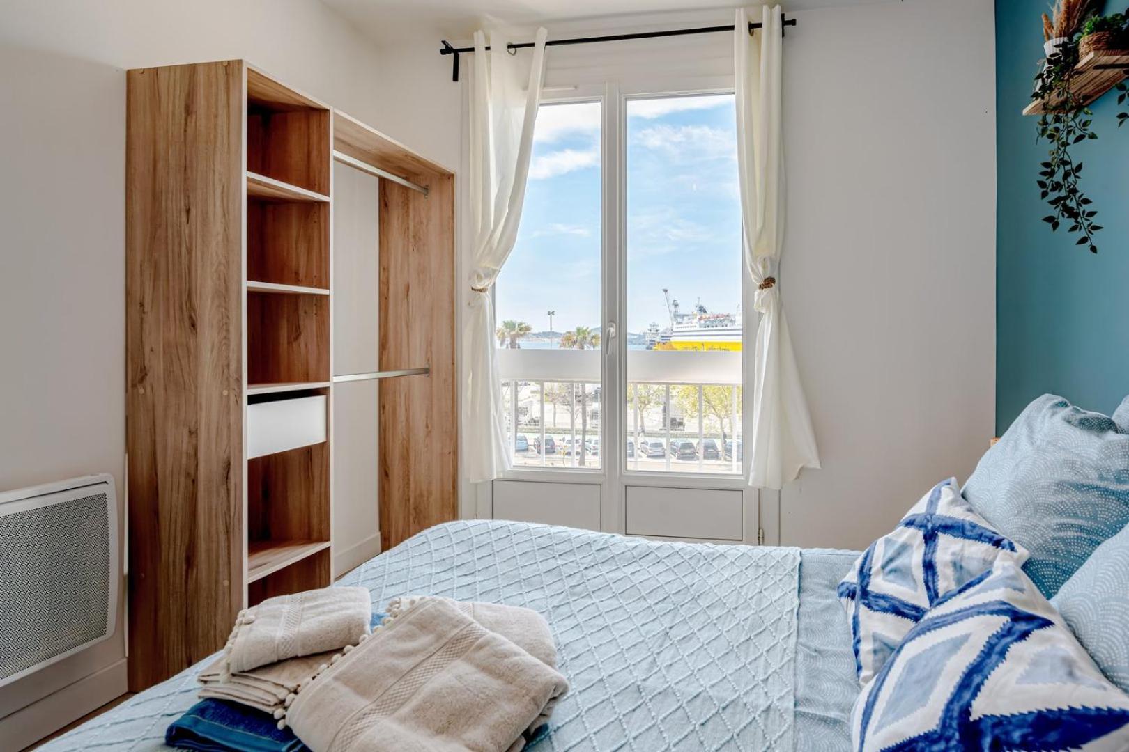 Air-Conditioned Apartment - Sea View Port Toulon Eksteriør billede